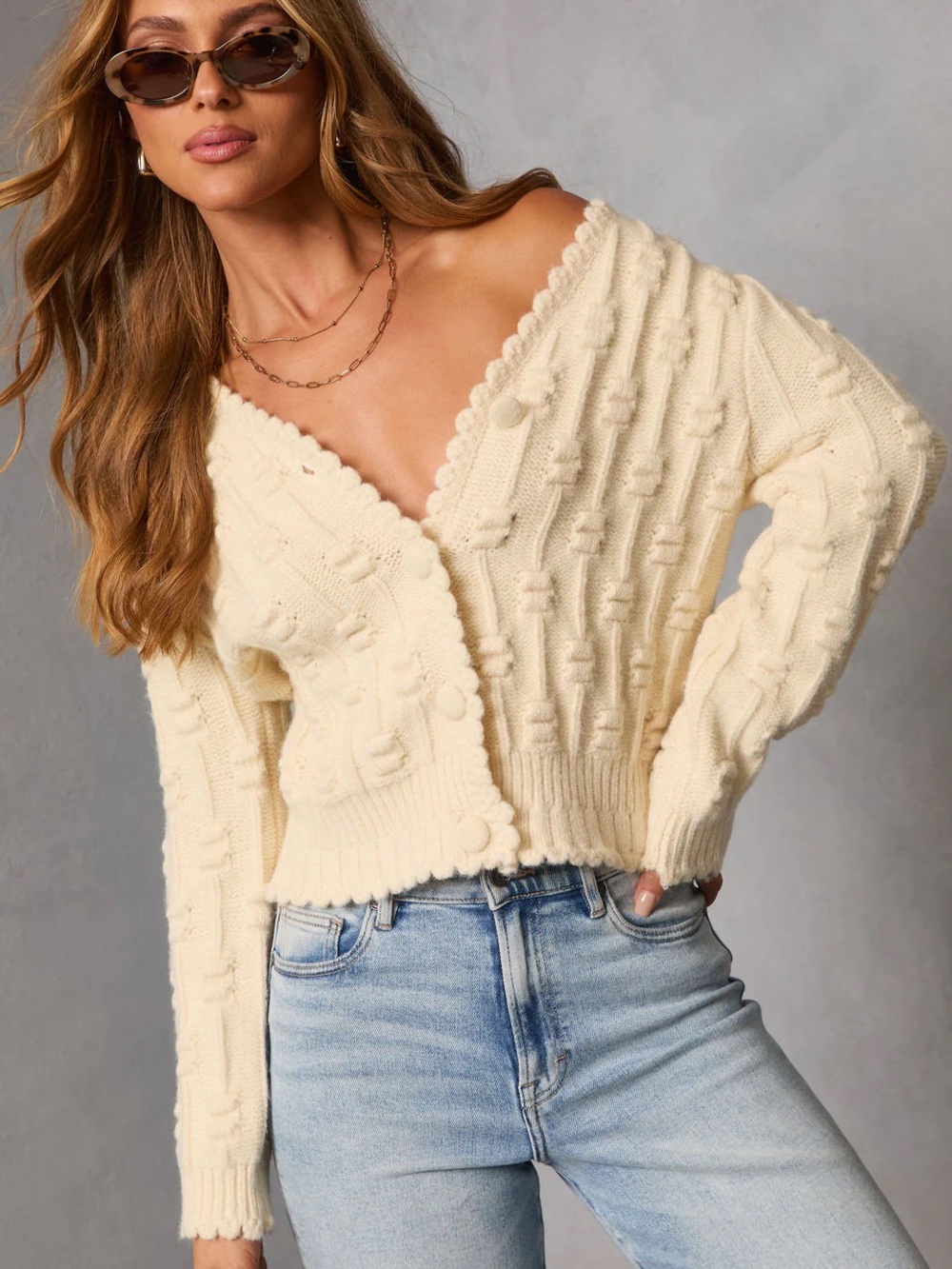 Vici Cream Knit Popcorn-Texture V-Neck Women's Sweater